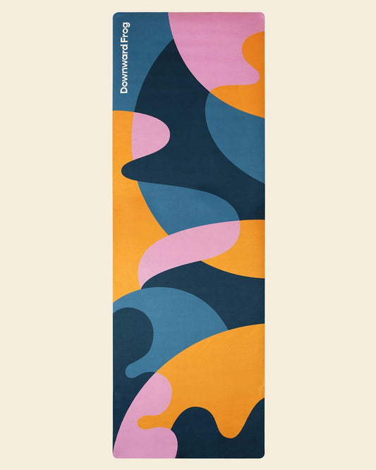 Colorful yoga mat with abstract design on a beige background - Splobby